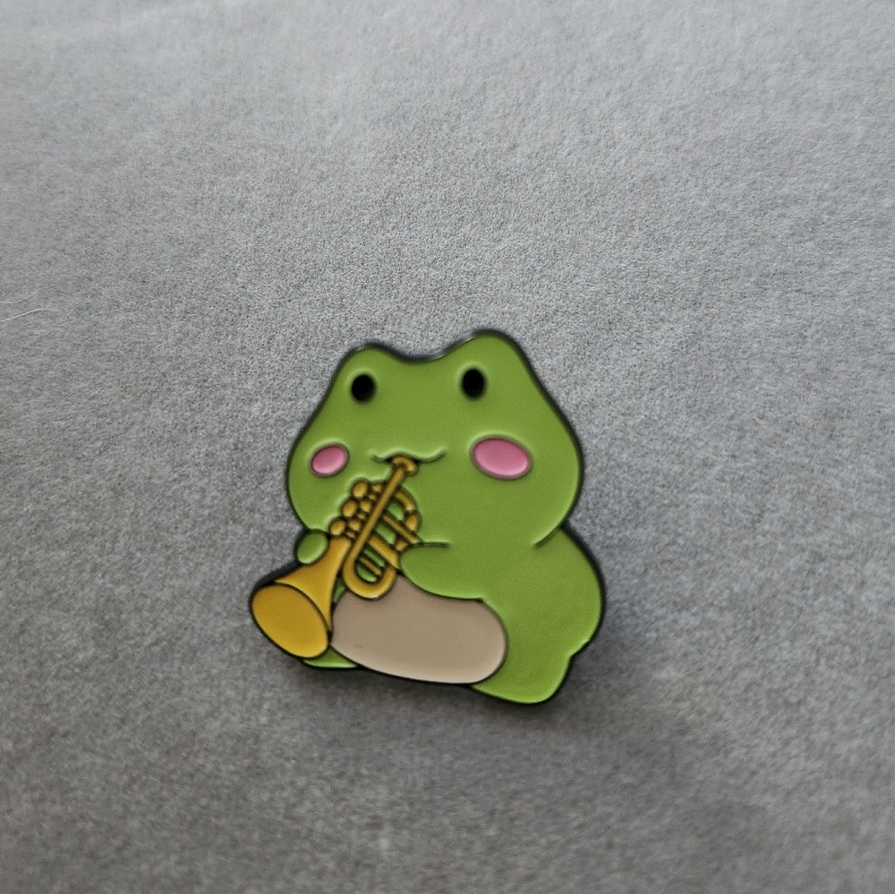 Green Frog Enamel Pin